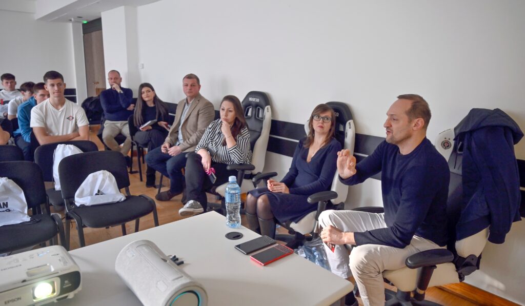 Nedeljnik: Udruženje priređivača igara na sreću SPIS pokrenulo program edukacije mladih „I jedan je mnogo“